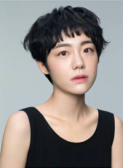 韓國(guó)女性短發(fā)潮流發(fā)型，時(shí)尚變遷與多元觀(guān)點(diǎn)探索