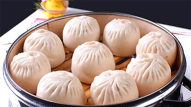 小巷深處的特色美食探秘，丟開皇帝養(yǎng)包子最新熱門美食推薦