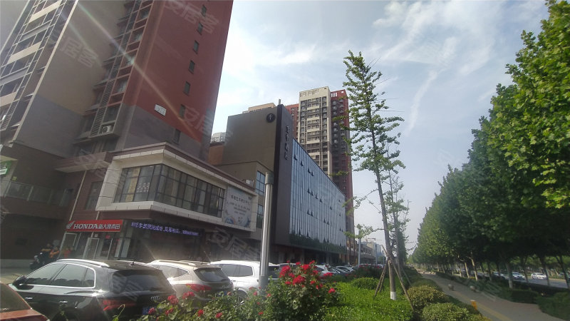 濟南萬象新天最新房價走勢探析及解析