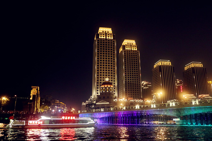 海河夜景，流光溢彩的河畔魅力新呈現(xiàn)