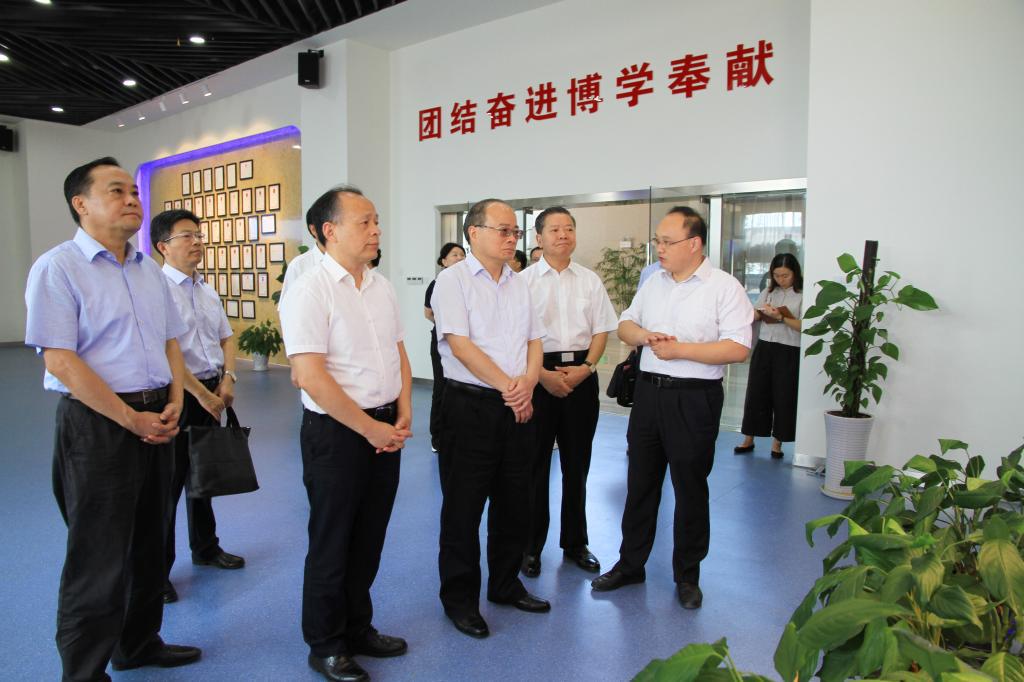 安理家園最新動(dòng)態(tài)，學(xué)習(xí)之光照亮未來，自信與成就感的培育地